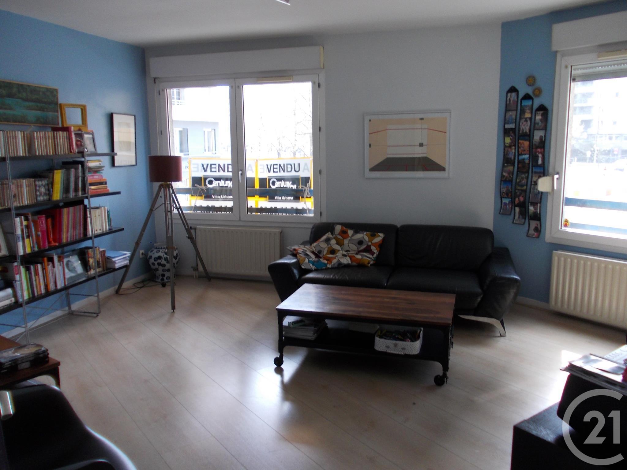 Appartement F4 à vendre - 4 pièces - 84 m2 - VILLEURBANNE - 69 - RHONE-ALPES