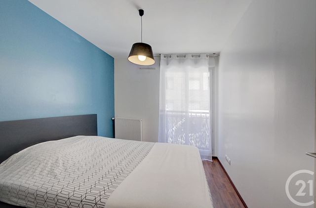 Afficher la photo en grand appartement à vendre - 4 pièces - 81.0 m2 - VILLEURBANNE - 69 - RHONE-ALPES - Century 21 Villa Urbana