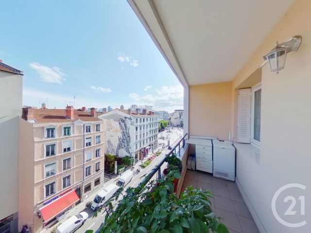 Appartement F5 à vendre - 5 pièces - 94.46 m2 - VILLEURBANNE - 69 - RHONE-ALPES - Century 21 Villa Urbana Appartement F5 à vendre - 5 pièces - 94.46 m2 - VILLEURBANNE - 69 - RHONE-ALPES - Century 21 Villa Urbana