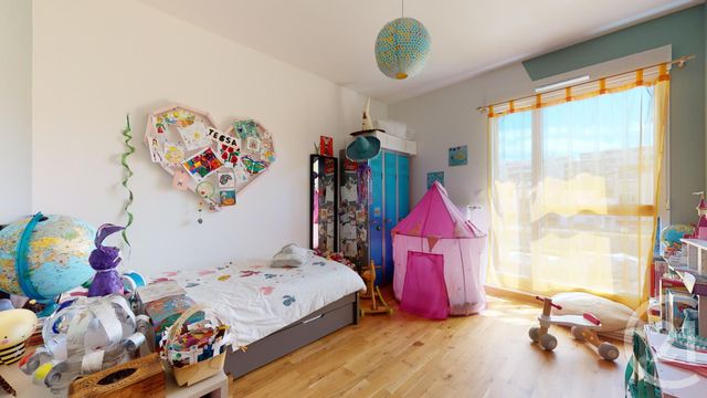 Appartement T3 à vendre - 3 pièces - 62.01 m2 - VILLEURBANNE - 69 - RHONE-ALPES - Century 21 Villa Urbana Appartement T3 à vendre - 3 pièces - 62.01 m2 - VILLEURBANNE - 69 - RHONE-ALPES - Century 21 Villa Urbana