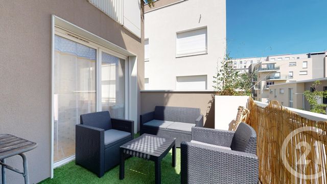 Afficher la photo en grand Appartement F3 à vendre - 3 pièces - 61.5 m2 - VILLEURBANNE - 69 - RHONE-ALPES - Century 21 Villa Urbana