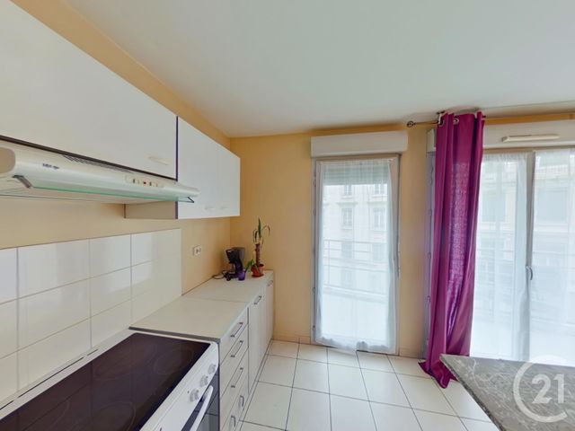 Afficher la photo en grand Appartement F2 à vendre - 2 pièces - 48.01 m2 - VILLEURBANNE - 69 - RHONE-ALPES - Century 21 Villa Urbana