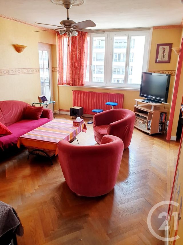 Appartement F4 à vendre - 4 pièces - 73.8 m2 - VILLEURBANNE - 69 - RHONE-ALPES - Century 21 Villa Urbana