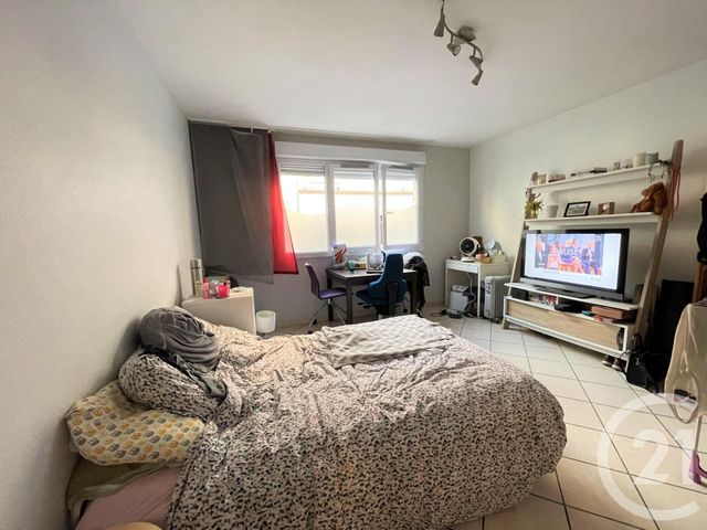  - VILLEURBANNE - 