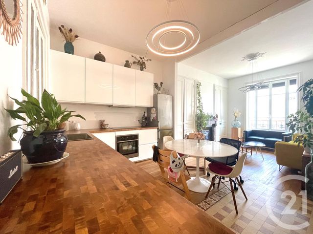 Appartement F3 à vendre - 3 pièces - 72.0 m2 - VILLEURBANNE - 69 - RHONE-ALPES - Century 21 Villa Urbana