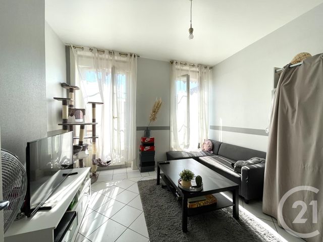  - VILLEURBANNE - 