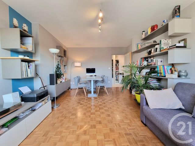Appartement F4 à vendre - 4 pièces - 82.5 m2 - VILLEURBANNE - 69 - RHONE-ALPES - Century 21 Villa Urbana