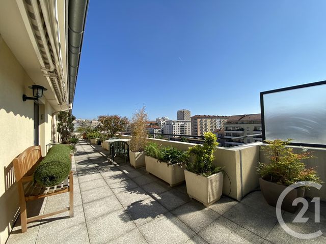Appartement T5 à vendre - 5 pièces - 130.0 m2 - VILLEURBANNE - 69 - RHONE-ALPES - Century 21 Villa Urbana