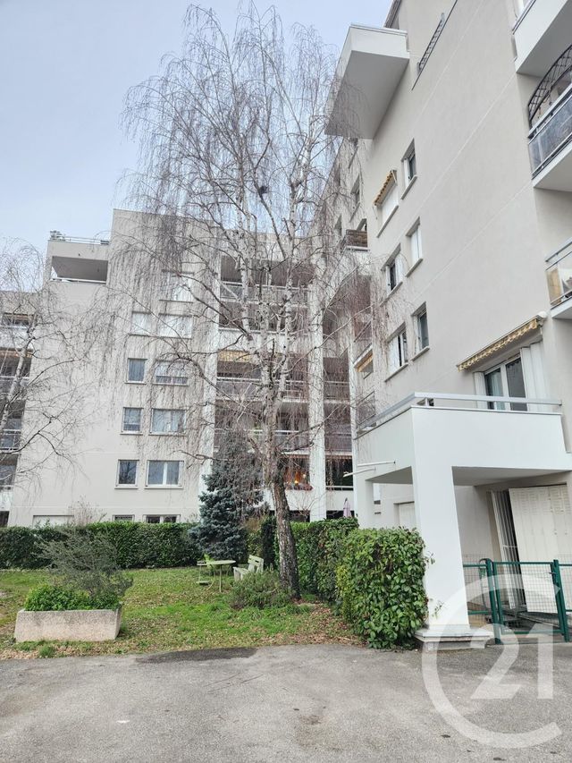 Appartement F4 à vendre - 4 pièces - 80.0 m2 - VILLEURBANNE - 69 - RHONE-ALPES - Century 21 Villa Urbana