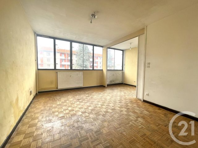 Appartement T2 à vendre - 2 pièces - 46.27 m2 - VILLEURBANNE - 69 - RHONE-ALPES - Century 21 Villa Urbana