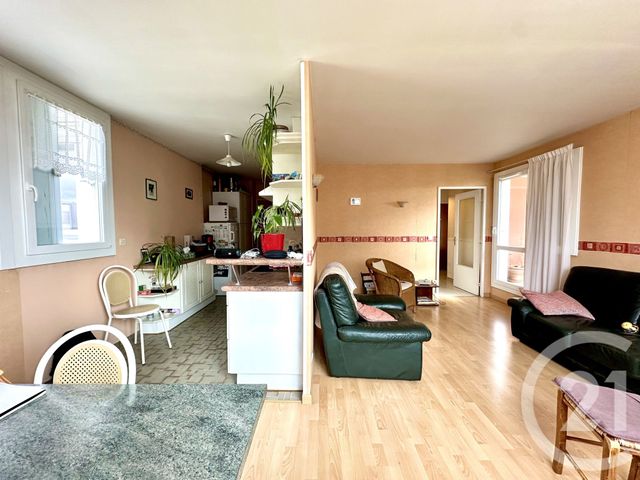 Appartement T5 à vendre - 5 pièces - 101.9 m2 - VILLEURBANNE - 69 - RHONE-ALPES - Century 21 Villa Urbana