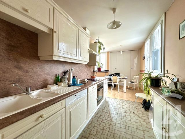 Appartement T5 à vendre - 5 pièces - 101.9 m2 - VILLEURBANNE - 69 - RHONE-ALPES - Century 21 Villa Urbana