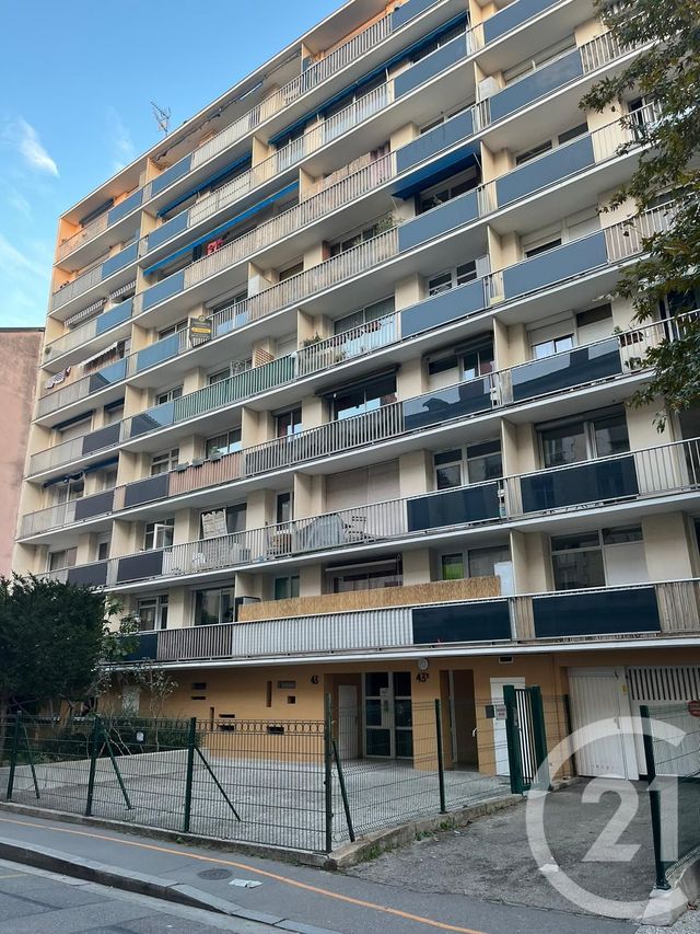  - VILLEURBANNE - 