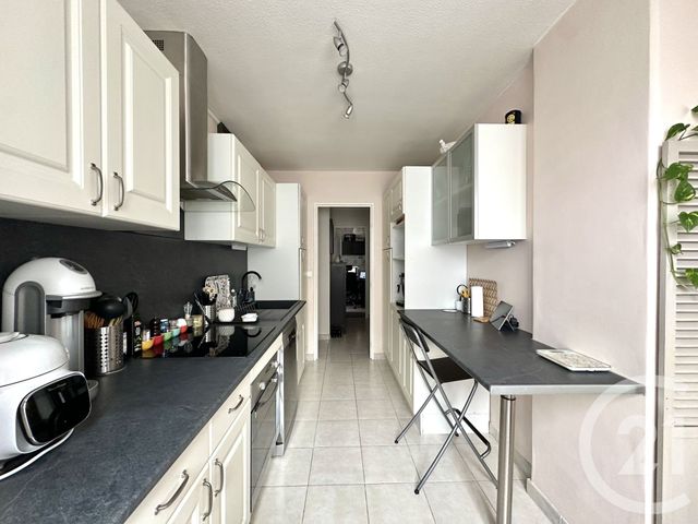 Appartement T3 à vendre - 3 pièces - 67.5 m2 - VILLEURBANNE - 69 - RHONE-ALPES - Century 21 Villa Urbana