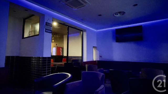 Afficher la photo en grand immeuble à vendre - 206.0 m2 - VILLEURBANNE - 69 - RHONE-ALPES - Century 21 Villa Urbana