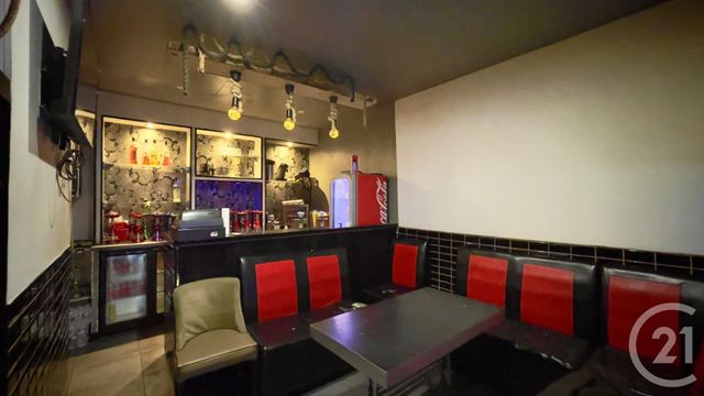 Afficher la photo en grand immeuble à vendre - 206.0 m2 - VILLEURBANNE - 69 - RHONE-ALPES - Century 21 Villa Urbana