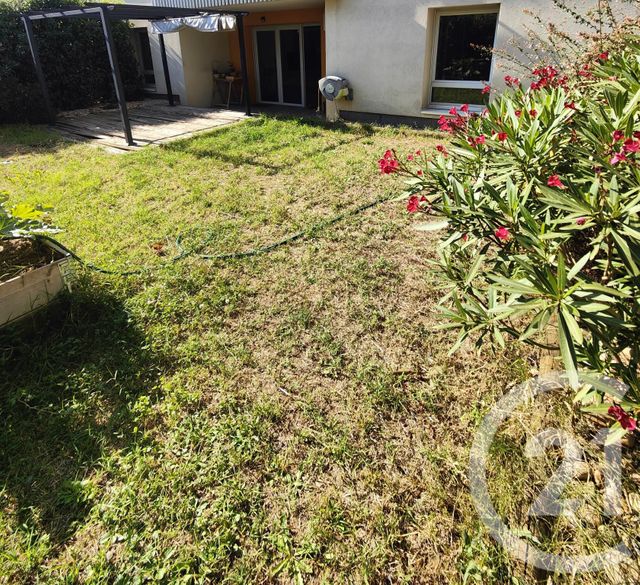 Appartement F3 à vendre - 3 pièces - 62.2 m2 - VENISSIEUX - 69 - RHONE-ALPES - Century 21 Villa Urbana