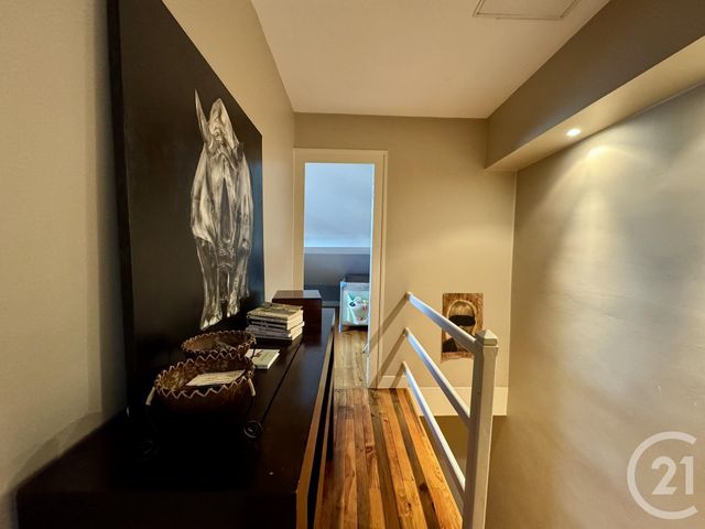 Afficher la photo en grand maison à vendre - 7 pièces - 175.0 m2 - VILLEURBANNE - 69 - RHONE-ALPES - Century 21 Villa Urbana