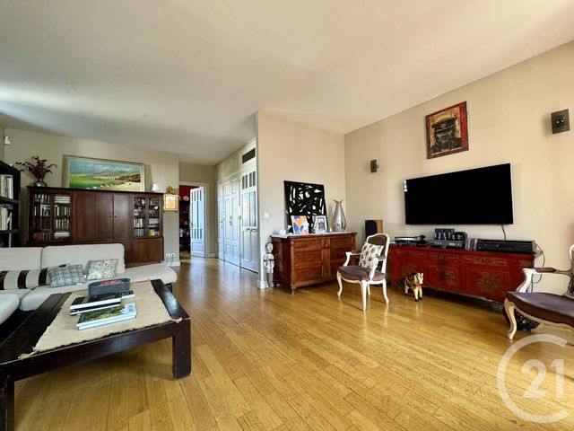 Afficher la photo en grand maison à vendre - 7 pièces - 175.0 m2 - VILLEURBANNE - 69 - RHONE-ALPES - Century 21 Villa Urbana