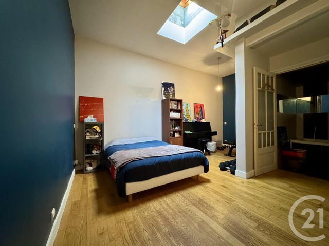 Afficher la photo en grand maison à vendre - 7 pièces - 175.0 m2 - VILLEURBANNE - 69 - RHONE-ALPES - Century 21 Villa Urbana