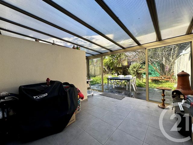 maison à vendre - 5 pièces - 106.0 m2 - VILLEURBANNE - 69 - RHONE-ALPES - Century 21 Villa Urbana