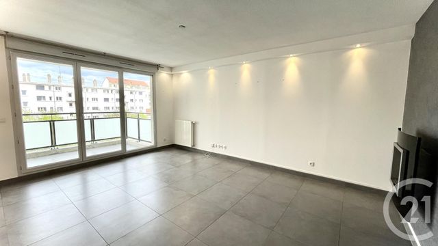 Appartement F3 à vendre - 3 pièces - 61.0 m2 - VILLEURBANNE - 69 - RHONE-ALPES - Century 21 Villa Urbana