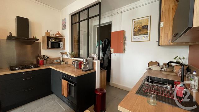 Appartement F3 à vendre - 3 pièces - 66.0 m2 - VILLEURBANNE - 69 - RHONE-ALPES - Century 21 Villa Urbana