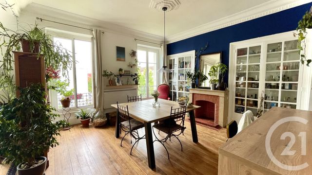 Appartement F3 à vendre - 3 pièces - 66.0 m2 - VILLEURBANNE - 69 - RHONE-ALPES - Century 21 Villa Urbana