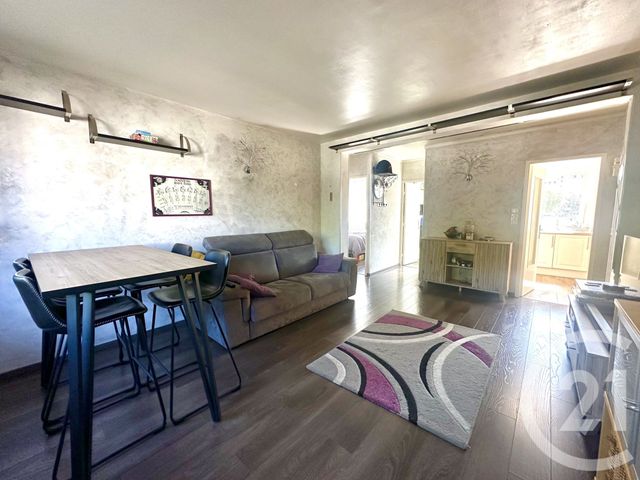 Appartement T3 à vendre - 3 pièces - 55.22 m2 - VILLEURBANNE - 69 - RHONE-ALPES - Century 21 Villa Urbana