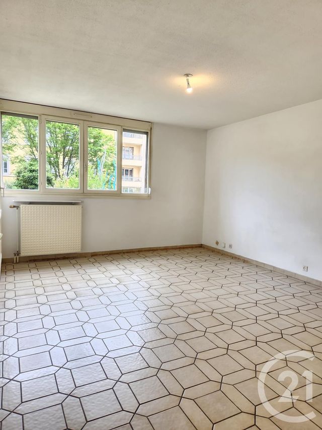 Appartement F3 à vendre - 3 pièces - 68.75 m2 - LYON - 69003 - RHONE-ALPES - Century 21 Villa Urbana
