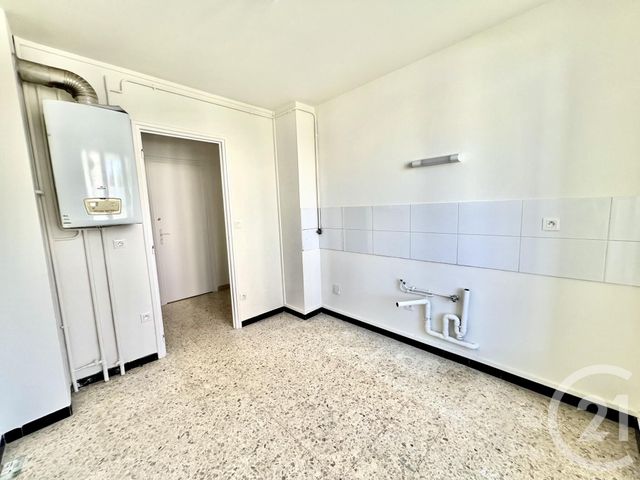 Appartement T3 à vendre - 3 pièces - 65.75 m2 - VILLEURBANNE - 69 - RHONE-ALPES - Century 21 Villa Urbana
