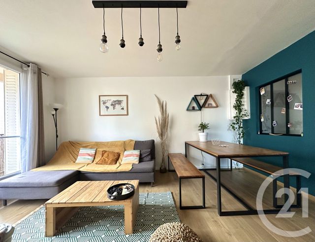 Appartement T3 à vendre - 3 pièces - 57.29 m2 - VILLEURBANNE - 69 - RHONE-ALPES - Century 21 Villa Urbana