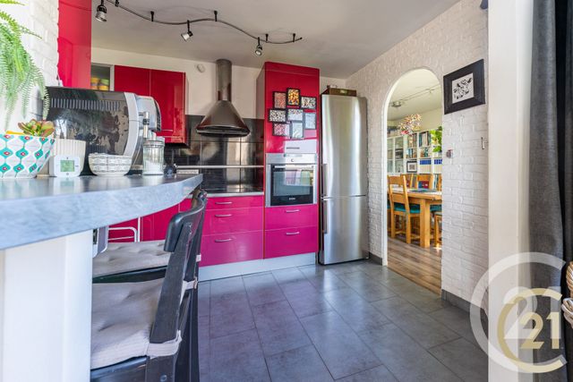 Appartement F5 à vendre - 5 pièces - 140.0 m2 - VAULX EN VELIN - 69 - RHONE-ALPES - Century 21 Villa Urbana