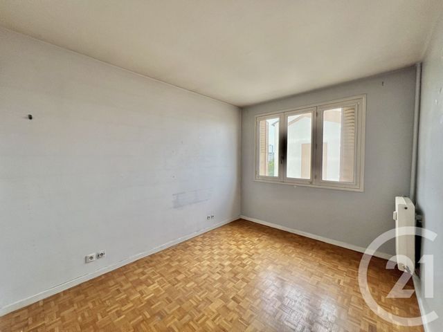 Appartement T3 à vendre - 3 pièces - 54.0 m2 - VILLEURBANNE - 69 - RHONE-ALPES - Century 21 Villa Urbana