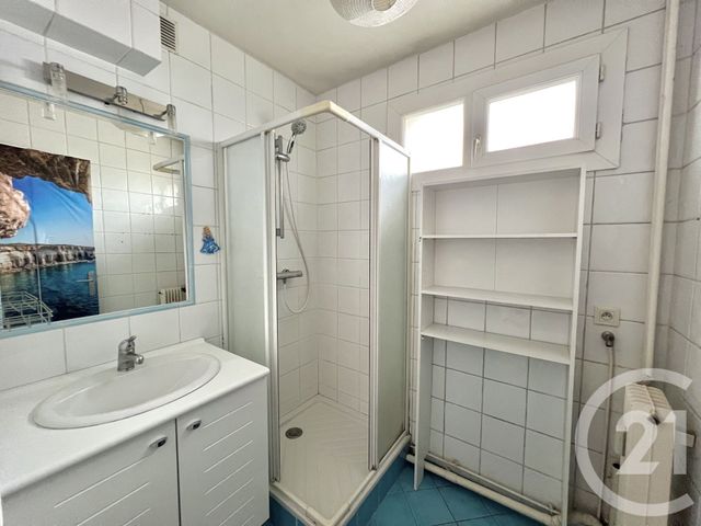 Appartement T3 à vendre - 3 pièces - 54.0 m2 - VILLEURBANNE - 69 - RHONE-ALPES - Century 21 Villa Urbana