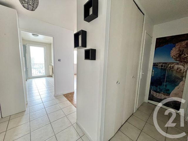 Appartement T3 à vendre - 3 pièces - 54.0 m2 - VILLEURBANNE - 69 - RHONE-ALPES - Century 21 Villa Urbana