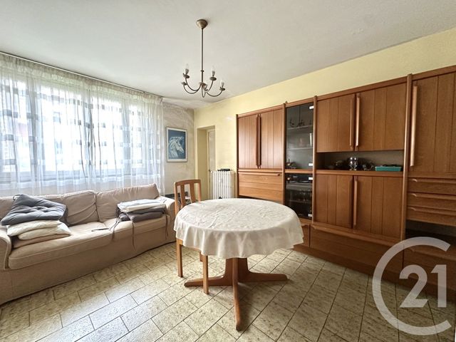 Appartement T4 à vendre - 4 pièces - 63.24 m2 - VILLEURBANNE - 69 - RHONE-ALPES - Century 21 Villa Urbana