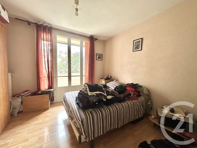 Appartement T4 à vendre - 4 pièces - 63.24 m2 - VILLEURBANNE - 69 - RHONE-ALPES - Century 21 Villa Urbana