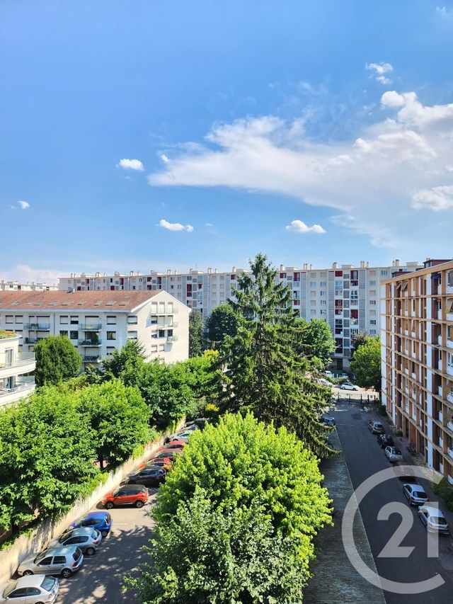 Appartement F5 à vendre - 5 pièces - 87.26 m2 - VILLEURBANNE - 69 - RHONE-ALPES - Century 21 Villa Urbana