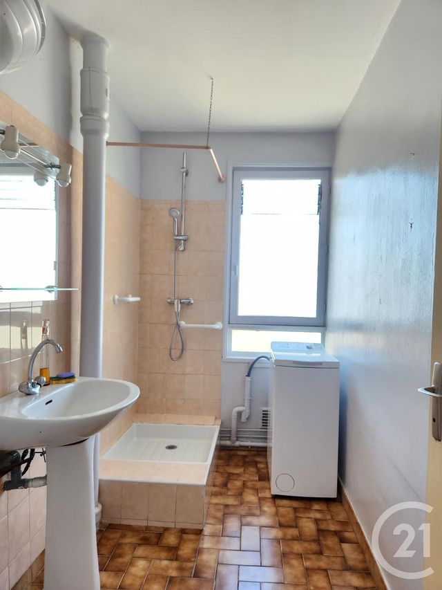 Appartement F5 à vendre - 5 pièces - 87.26 m2 - VILLEURBANNE - 69 - RHONE-ALPES - Century 21 Villa Urbana