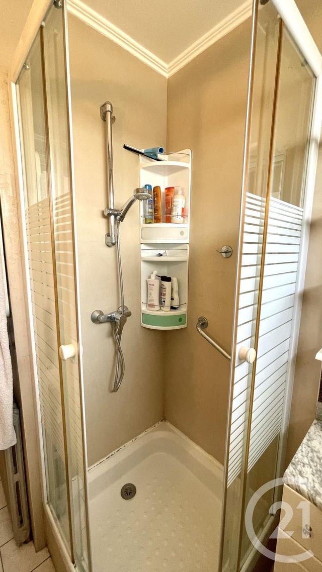 Appartement F3 à vendre - 3 pièces - 69.0 m2 - VILLEURBANNE - 69 - RHONE-ALPES - Century 21 Villa Urbana