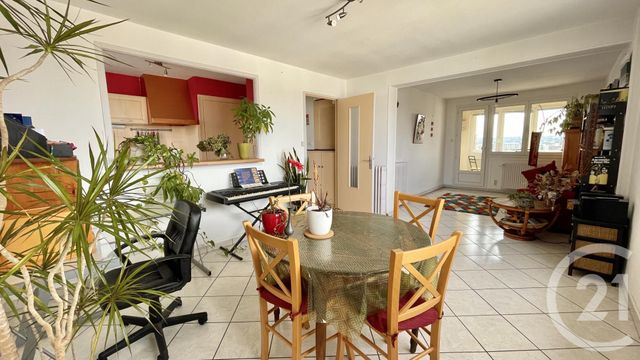 Appartement F3 à vendre - 3 pièces - 69.0 m2 - VILLEURBANNE - 69 - RHONE-ALPES - Century 21 Villa Urbana