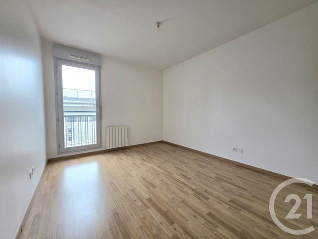 Appartement T3 à vendre - 3 pièces - 62.0 m2 - VILLEURBANNE - 69 - RHONE-ALPES - Century 21 Villa Urbana