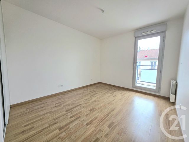 Appartement T3 à vendre - 3 pièces - 62.0 m2 - VILLEURBANNE - 69 - RHONE-ALPES - Century 21 Villa Urbana