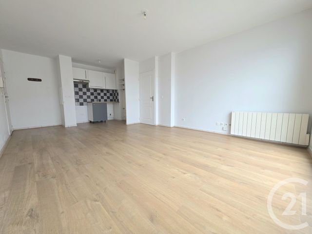 Appartement T3 à vendre - 3 pièces - 62.0 m2 - VILLEURBANNE - 69 - RHONE-ALPES - Century 21 Villa Urbana