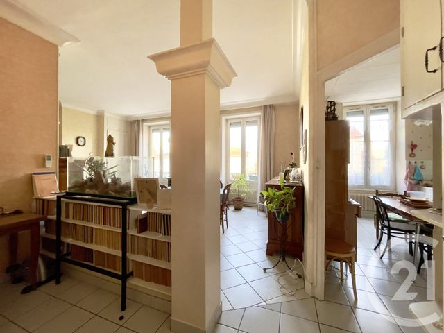 Appartement T3 à vendre - 3 pièces - 78.42 m2 - VILLEURBANNE - 69 - RHONE-ALPES - Century 21 Villa Urbana