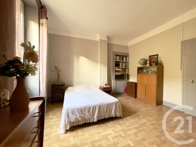 Appartement T3 à vendre - 3 pièces - 78.42 m2 - VILLEURBANNE - 69 - RHONE-ALPES - Century 21 Villa Urbana