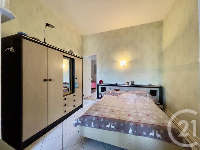 Appartement T3 à vendre - 3 pièces - 78.42 m2 - VILLEURBANNE - 69 - RHONE-ALPES - Century 21 Villa Urbana