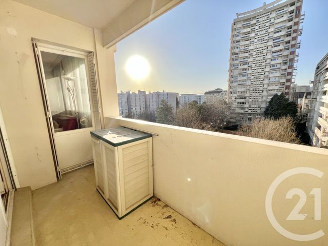 Appartement T4 à vendre - 4 pièces - 82.87 m2 - VILLEURBANNE - 69 - RHONE-ALPES - Century 21 Villa Urbana