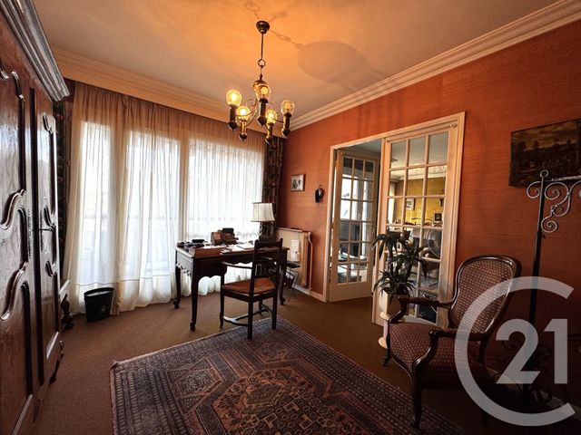 Appartement T5 à vendre - 5 pièces - 109.2 m2 - VILLEURBANNE - 69 - RHONE-ALPES - Century 21 Villa Urbana